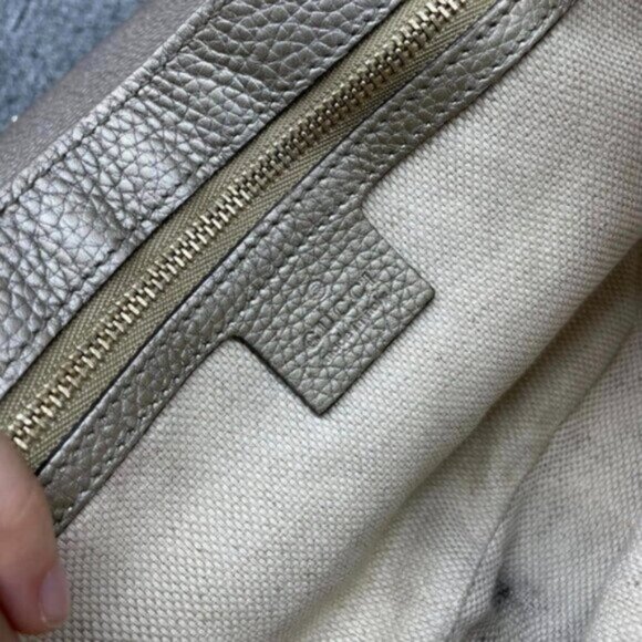 Gucci Soho Gold Metallic Shoulder Bag 468-082625 - Picture 16 of 16